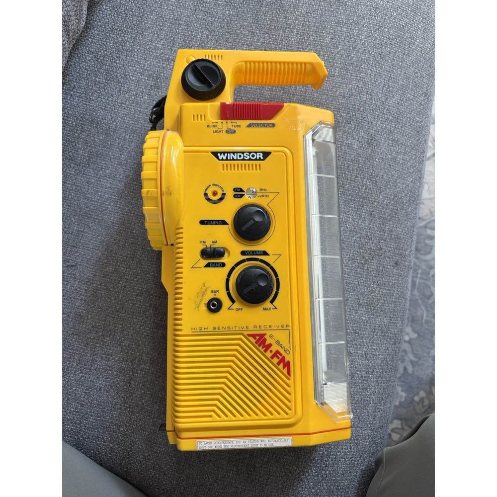 VTG Windsor FL-100‎ The Protector EMERGENCY Flashlight/AM-FM Radio/Siren Tested